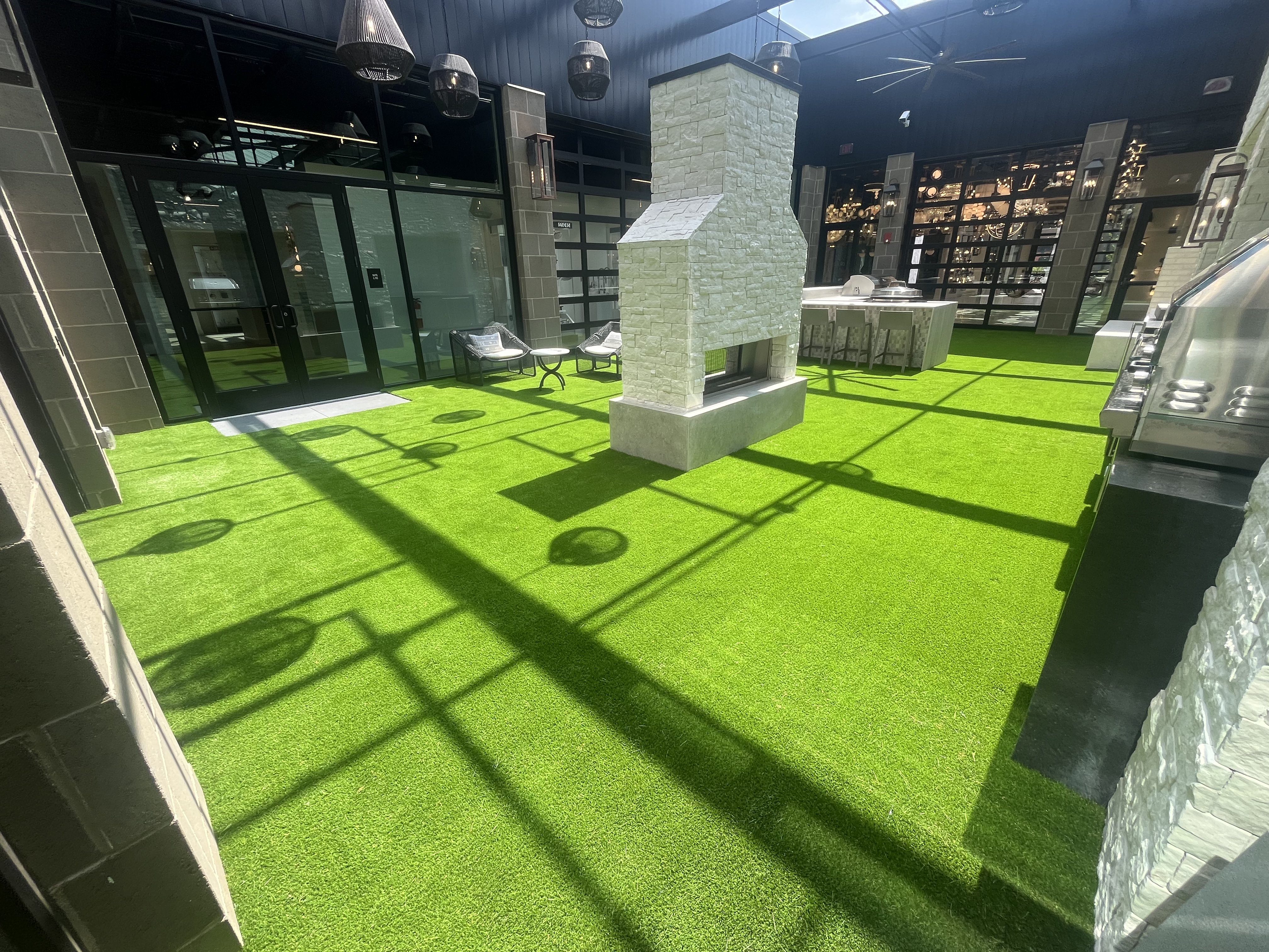 Rooftop Lounge Oasis